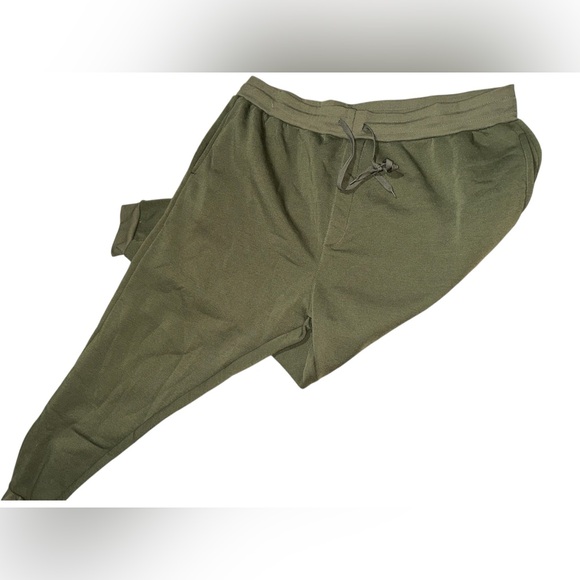 🆕 men’s real essentials joggers - Picture 1 of 3